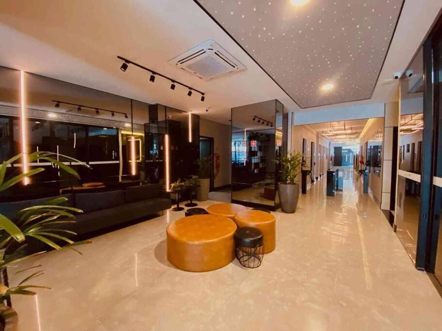 Sky Concept 610 - Check In *